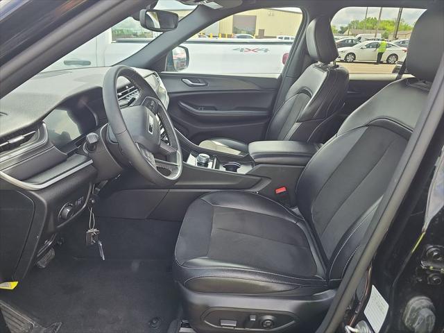 used 2024 Jeep Grand Cherokee car, priced at $37,991