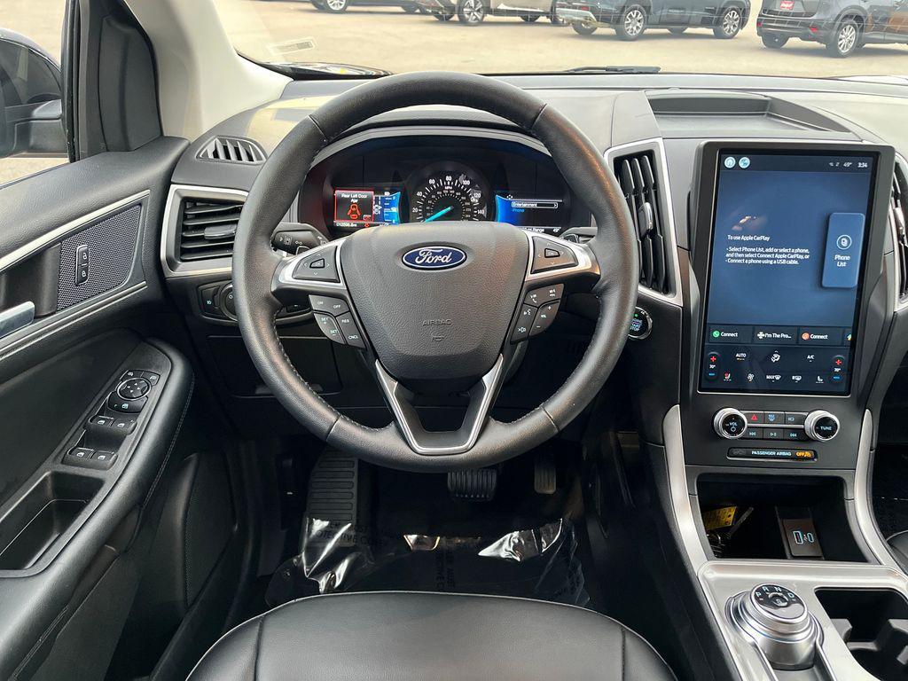used 2024 Ford Edge car, priced at $29,274