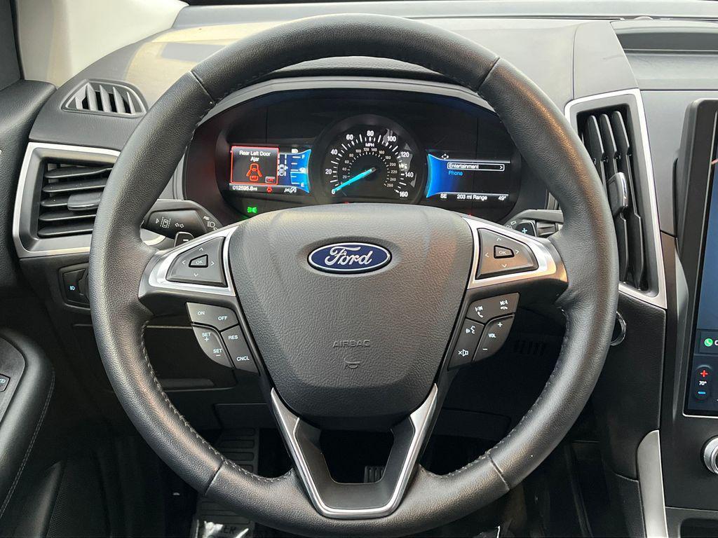 used 2024 Ford Edge car, priced at $29,274
