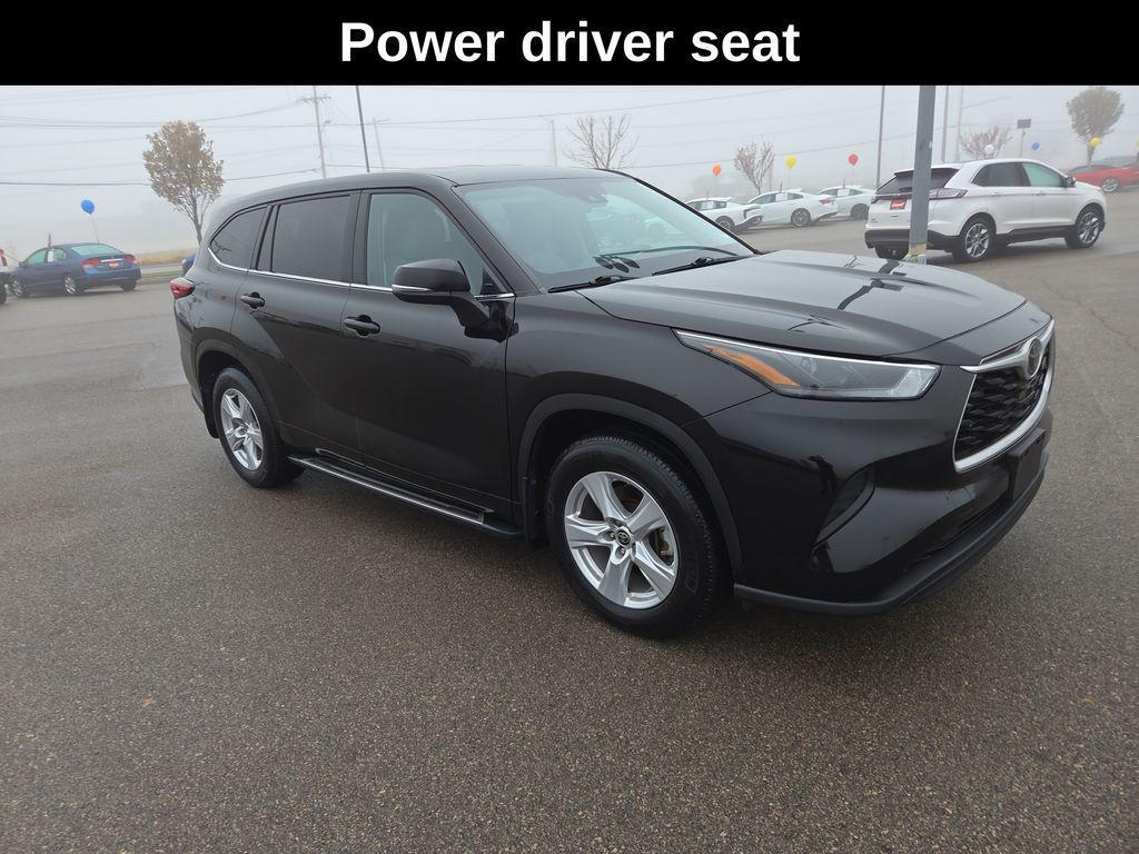 used 2022 Toyota Highlander car, priced at $29,870