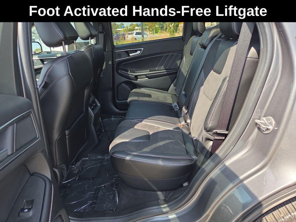 used 2024 Ford Edge car, priced at $35,471
