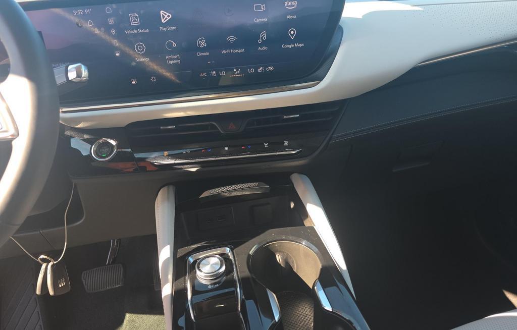 used 2025 Buick Envision car