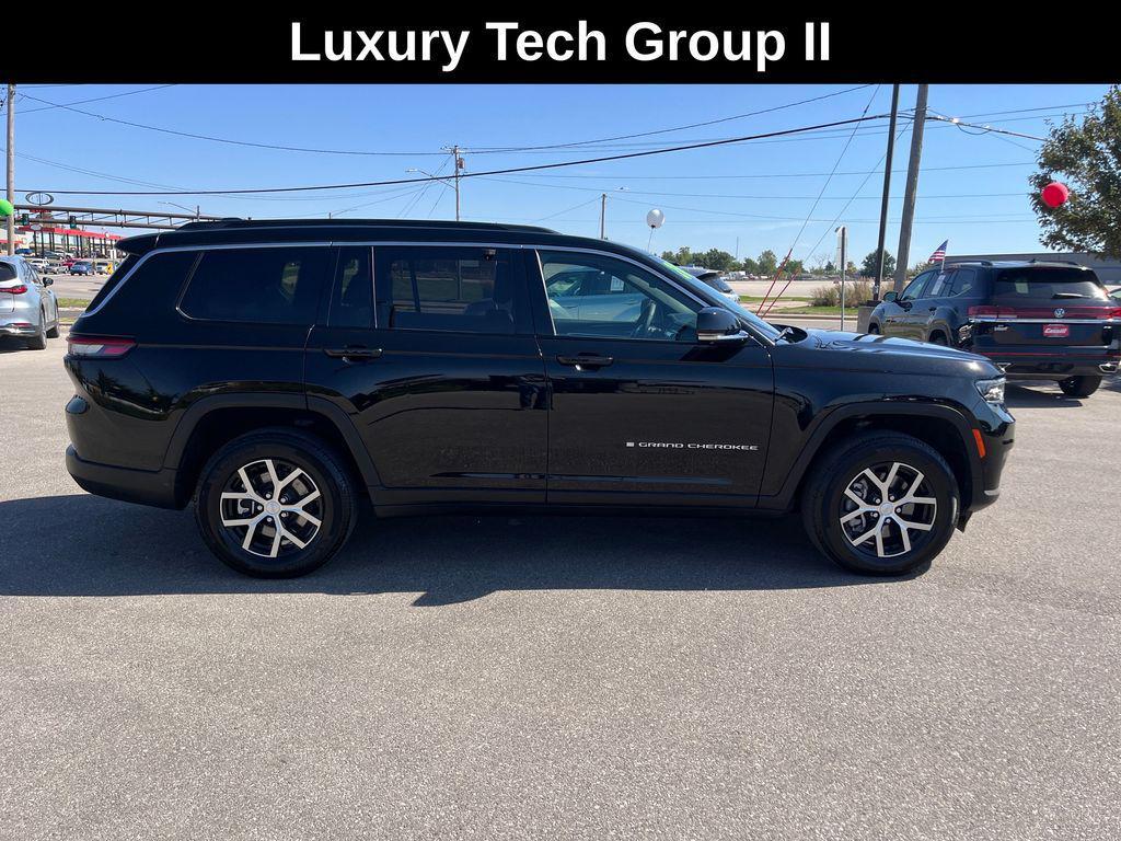 used 2024 Jeep Grand Cherokee L car, priced at $32,079