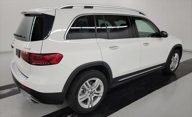 used 2020 Mercedes-Benz GLB 250 car, priced at $24,899