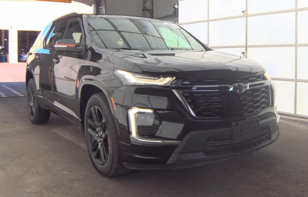 used 2022 Chevrolet Traverse car, priced at $38,337