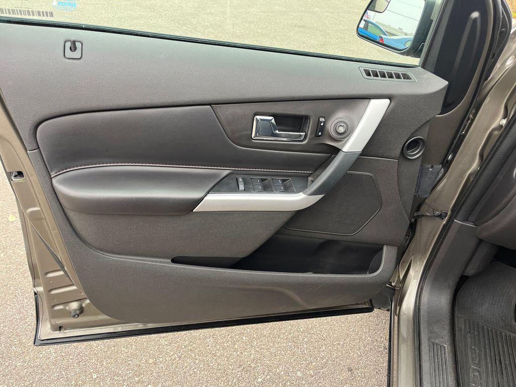used 2013 Ford Edge car, priced at $9,725