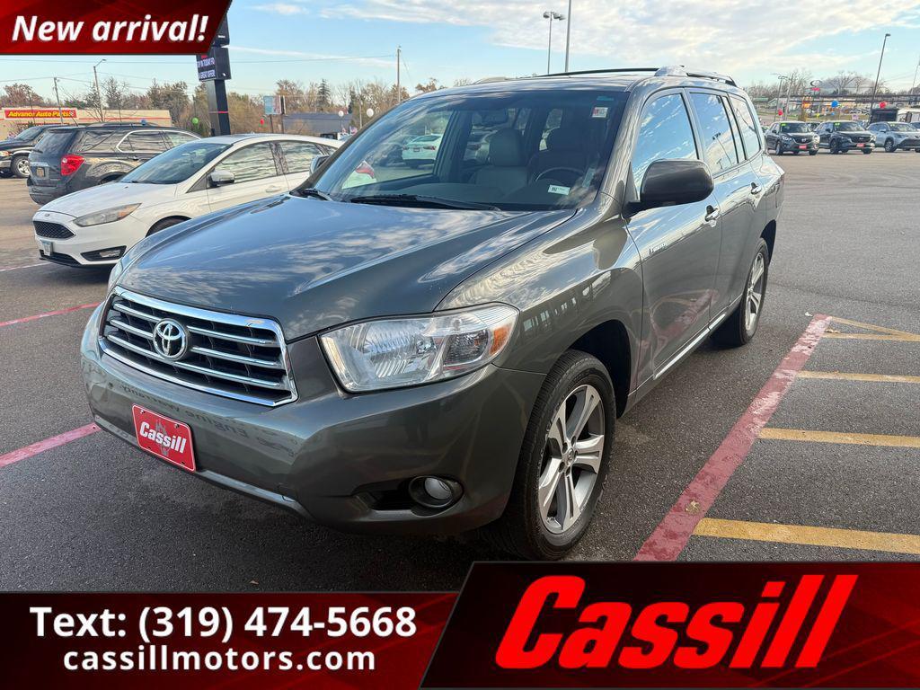 used 2010 Toyota Highlander car, priced at $10,337