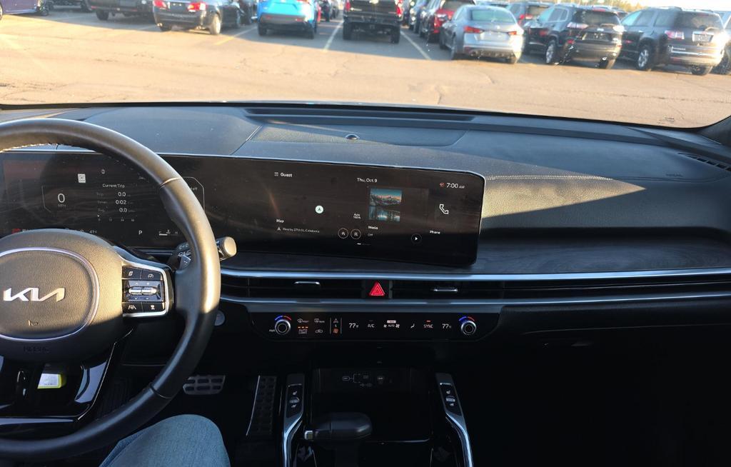 used 2024 Kia Sorento car, priced at $36,551