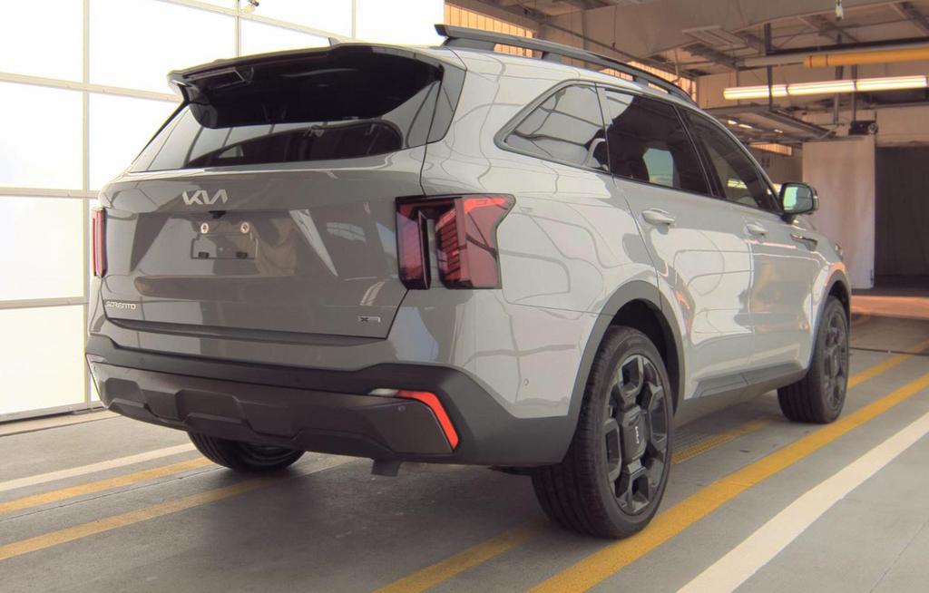 used 2024 Kia Sorento car, priced at $36,551