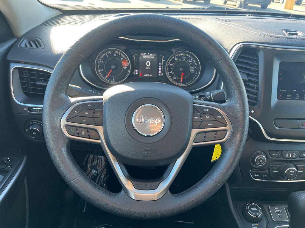 used 2019 Jeep Cherokee car, priced at $14,341