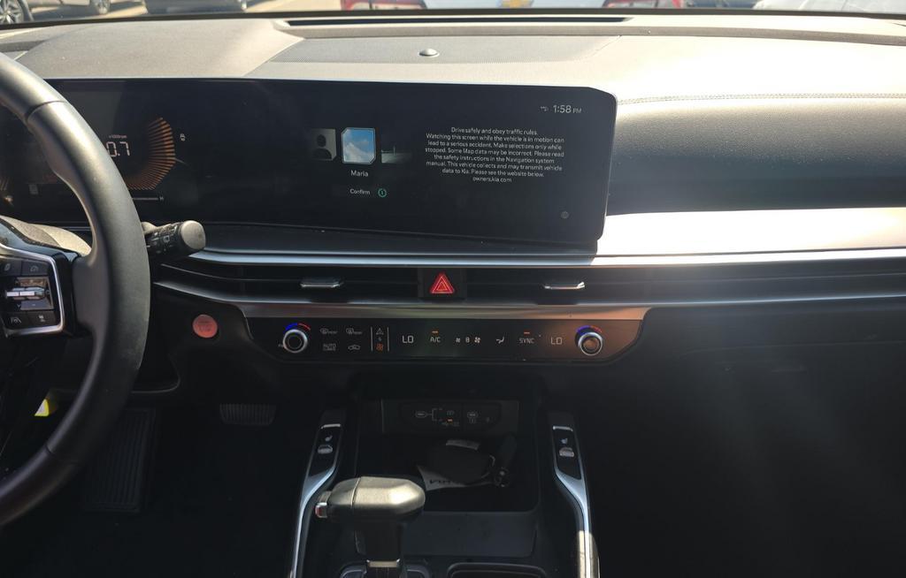 used 2025 Kia Sorento car, priced at $29,374