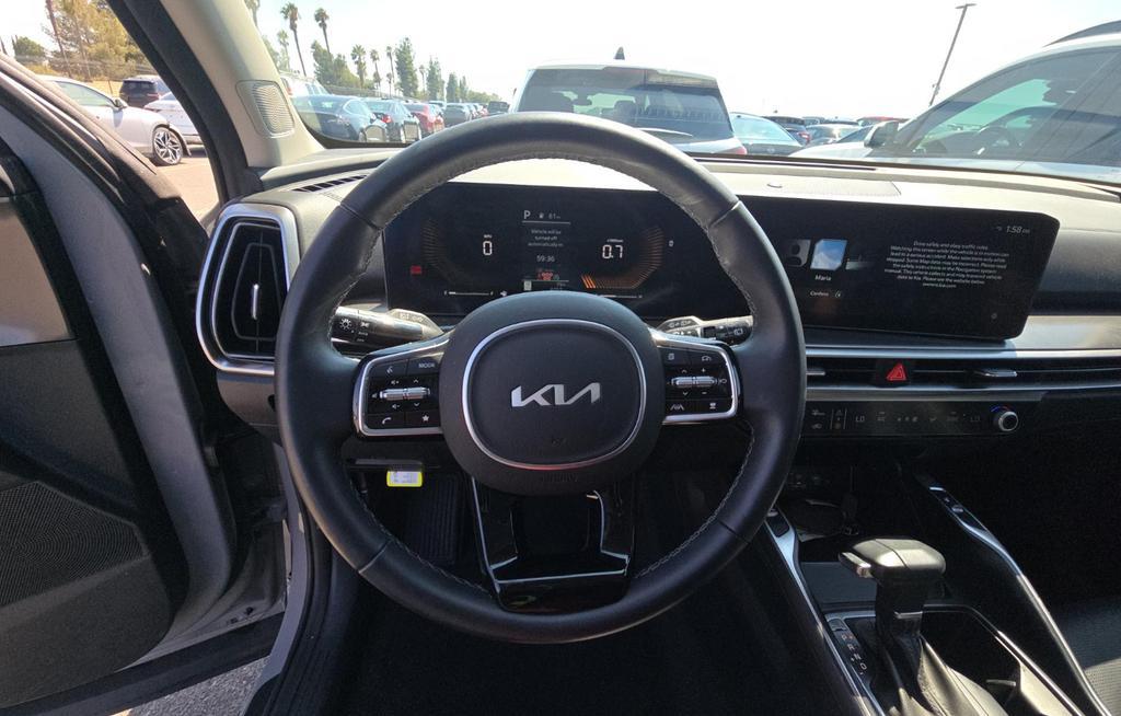 used 2025 Kia Sorento car, priced at $29,374