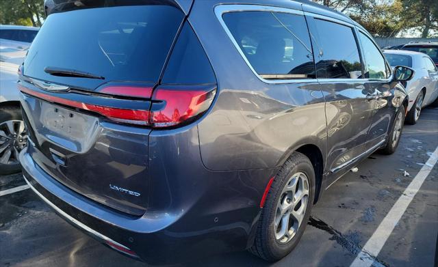 used 2022 Chrysler Pacifica car, priced at $25,801