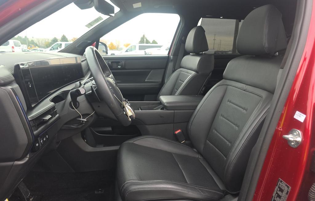 used 2024 Hyundai Santa Fe car, priced at $36,516