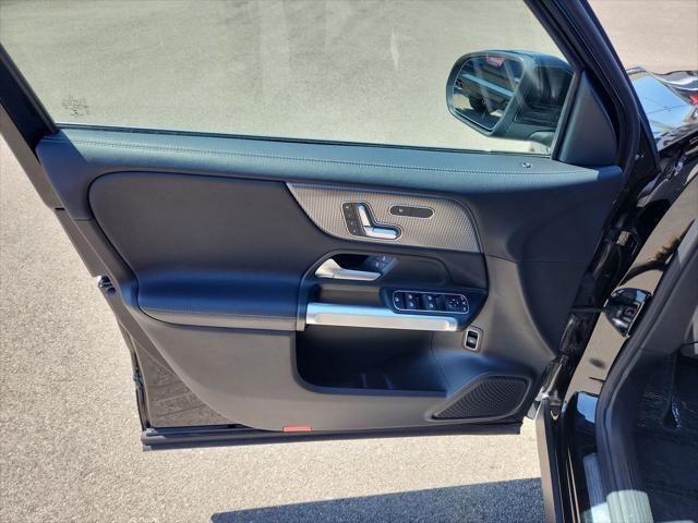used 2020 Mercedes-Benz GLB 250 car, priced at $27,451