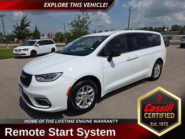 used 2025 Chrysler Pacifica car, priced at $35,817
