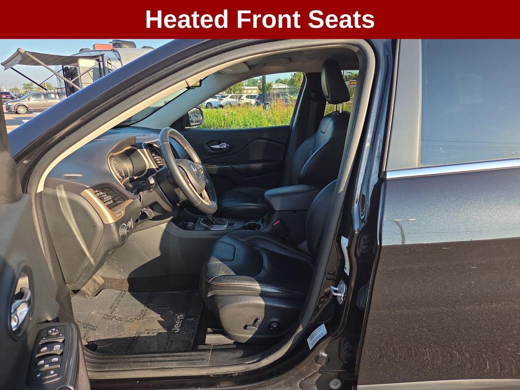 used 2015 Jeep Cherokee car, priced at $11,169