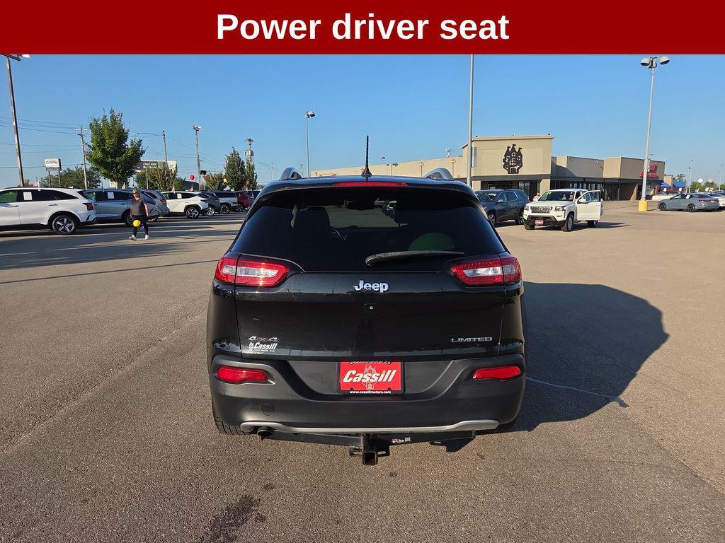 used 2015 Jeep Cherokee car, priced at $11,169