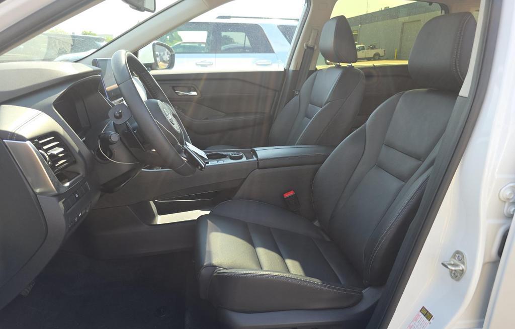 used 2024 Nissan Rogue car, priced at $29,331