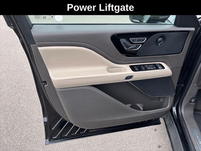 used 2020 Lincoln Aviator car, priced at $29,962