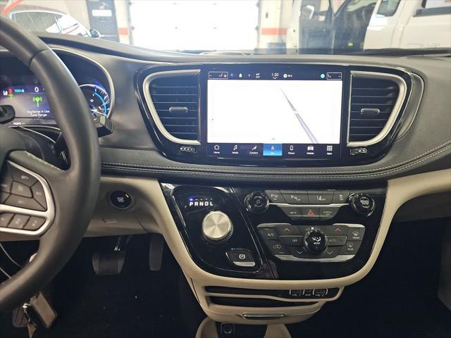 used 2022 Chrysler Pacifica Hybrid car, priced at $27,025