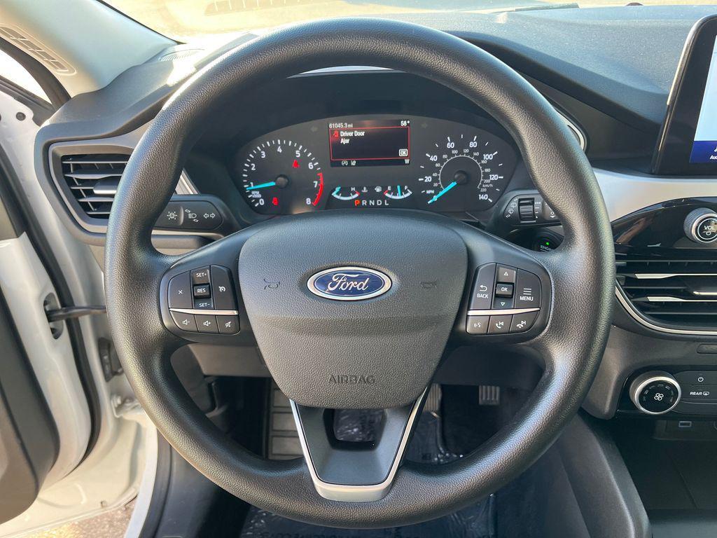 used 2022 Ford Escape car, priced at $19,244