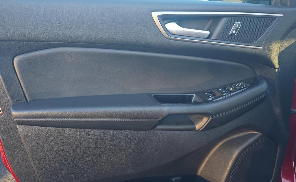 used 2019 Ford Edge car, priced at $17,649