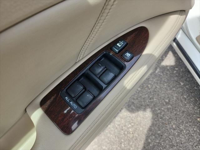 used 2010 Toyota Avalon car, priced at $9,275