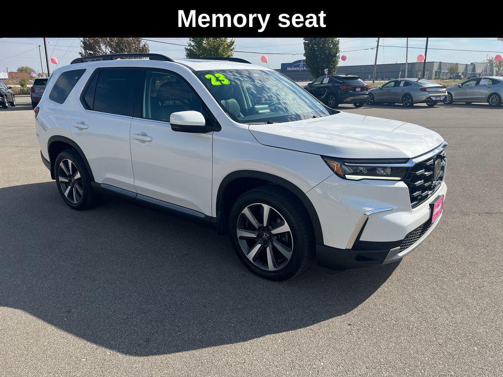 used 2023 Honda Pilot car, priced at $42,047