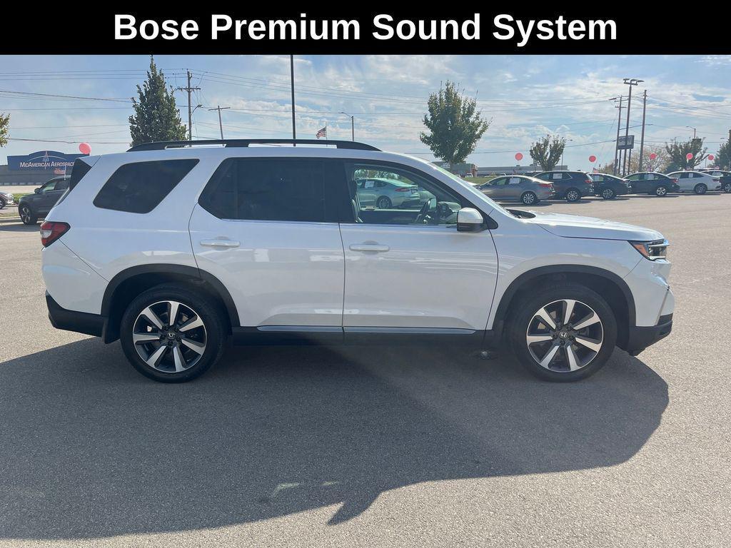used 2023 Honda Pilot car, priced at $42,047