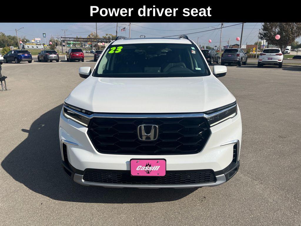 used 2023 Honda Pilot car, priced at $42,047