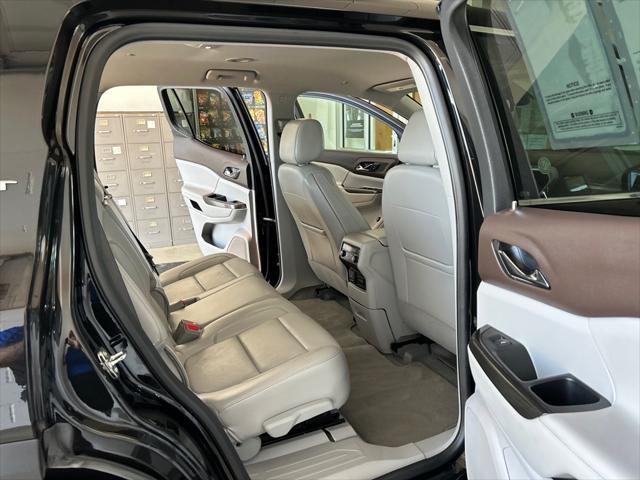 used 2023 GMC Acadia car, priced at $30,875