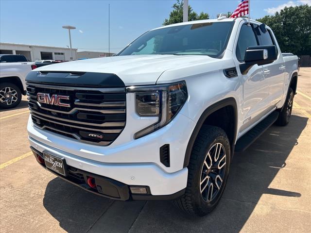 new 2025 GMC Sierra 1500 car, priced at $71,560