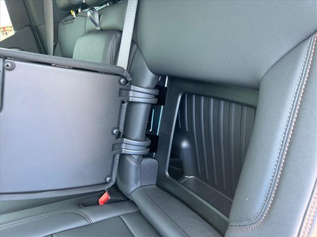 new 2025 GMC Sierra 1500 car, priced at $71,560