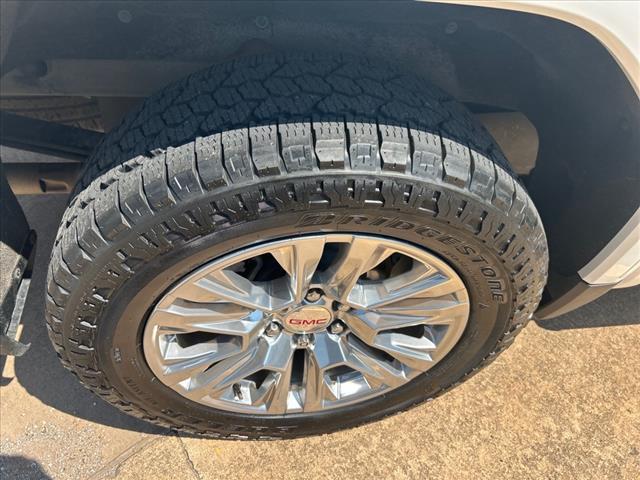 used 2022 GMC Sierra 1500 car, priced at $33,850