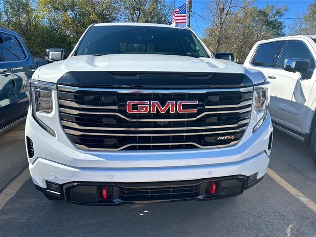 new 2025 GMC Sierra 1500 car, priced at $66,472