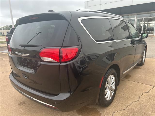 used 2019 Chrysler Pacifica car, priced at $14,875