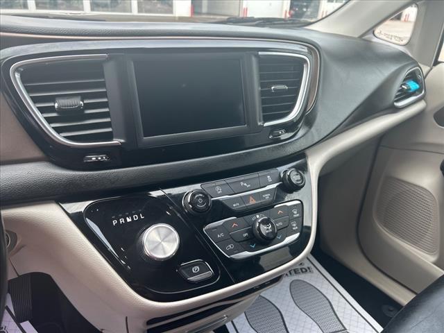 used 2019 Chrysler Pacifica car, priced at $14,875