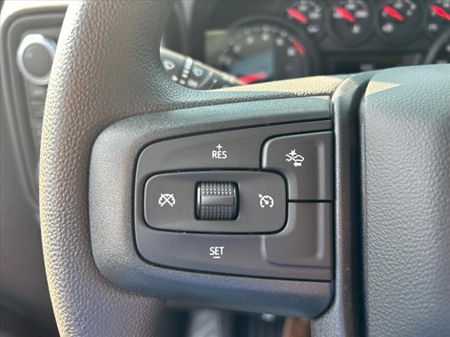 new 2025 GMC Sierra 1500 car, priced at $50,400