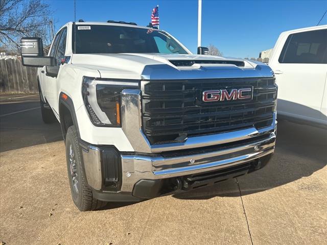 new 2025 GMC Sierra 3500 car, priced at $69,525