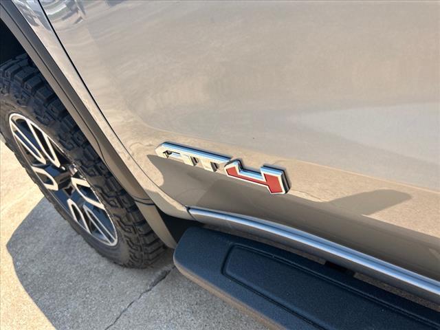 new 2025 GMC Sierra 1500 car, priced at $71,330