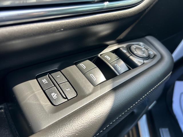 used 2023 GMC Yukon car, priced at $49,975