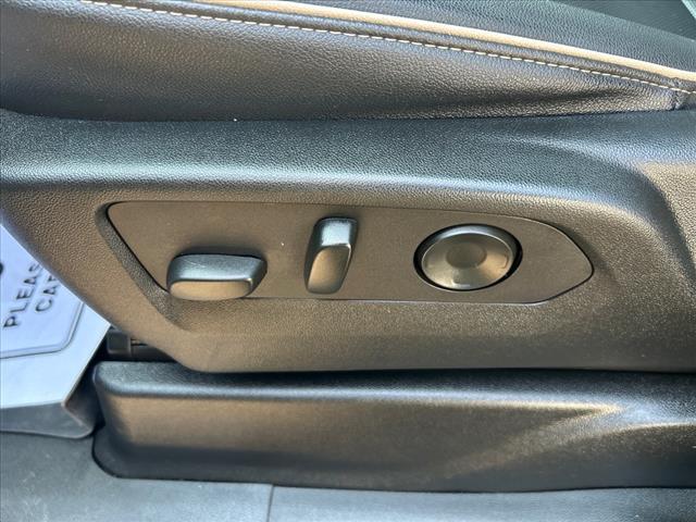 used 2023 GMC Yukon car, priced at $49,975