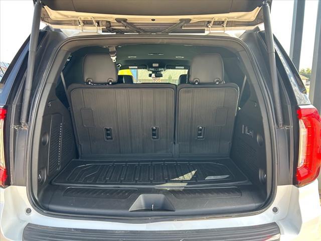 used 2023 GMC Yukon car, priced at $49,975