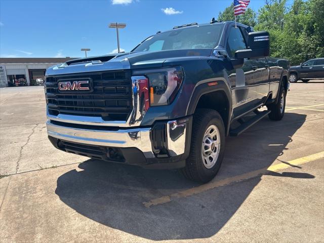 new 2025 GMC Sierra 3500 car, priced at $59,670