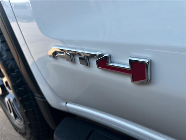 new 2026 GMC Sierra 1500 car, priced at $72,435