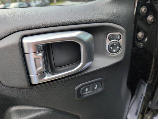 used 2023 Jeep Gladiator car, priced at $38,490