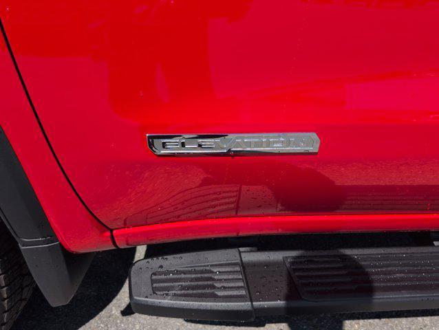 new 2025 GMC Sierra 1500 car, priced at $55,315