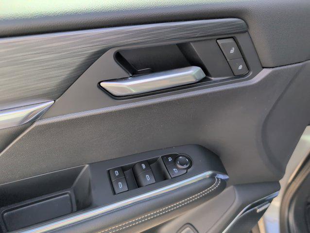 used 2025 GMC Acadia car, priced at $35,490