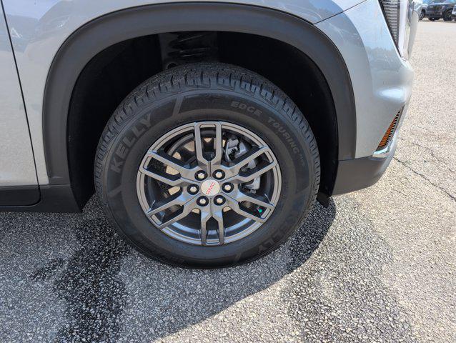 used 2025 GMC Acadia car, priced at $35,490